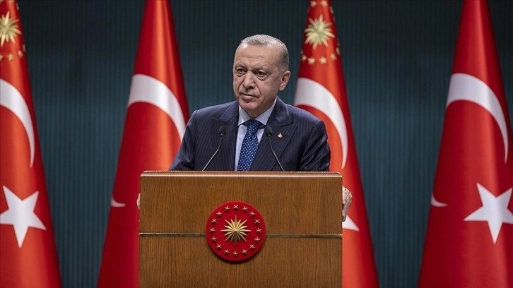 Cumhurbaşkanı Erdoğan, 19. Akdeniz Oyunları'nda tarihi başarıya imza atan milli sporcuları kutl
