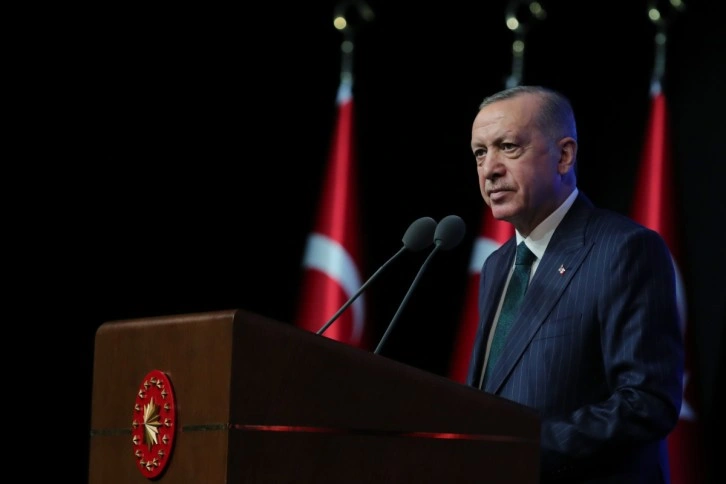 Cumhurbaşkanı Erdoğan duyurdu: '2 ülkeye daha kimlikle seyahat dönemi başlıyor'