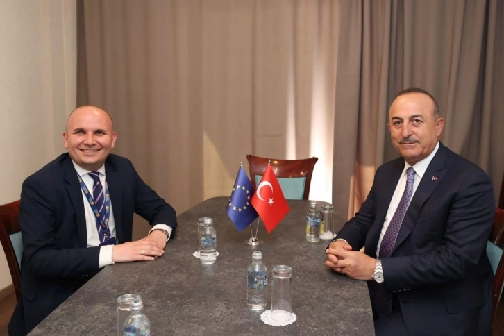 Dışişleri Bakanı Çavuşoğlu, AP üyesi Küçük ve Avusturyalı mevkidaşı Schallenberg ile görüştü