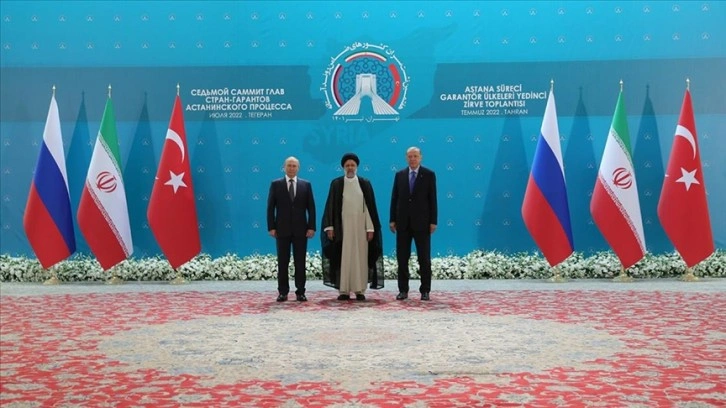 Türkiye-İran-Rusya Üçlü Zirvesi başladı