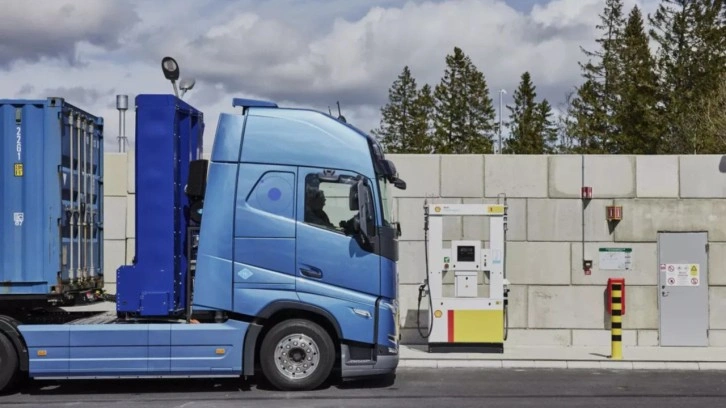 Volvo'nun hidrojenle çalışan motoru menzil konusunda çağ atlatacak!