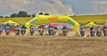 108 motosikletçi Türkiye Şampiyonası’nda heyecan yaşattı