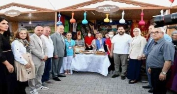 Altınova Belediyesi 15. Kültür Festivali renkli görüntülere sahne oluyor