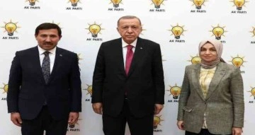 Başkan Kılca, Cumhurbaşkanı Erdoğan’a Karatay’ın yatırımlarını ve projelerini anlattı