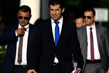 Bulgaristan’da Başbakan Kiril Petkov'un 6 aylık koalisyon hükümeti düştü