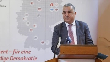 Büyükelçi Şen: Almanya'daki Türkler çifte vatandaşlığın yasallaştırılmasını bekliyor
