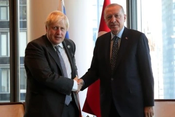 Cumhurbaşkanı Erdoğan, Birleşik Krallık Başbakanı Johnson ile tahıl krizini görüştü