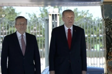 Cumhurbaşkanı Erdoğan, İtalya Başbakanı Draghi’yi resmi törenle karşıladı