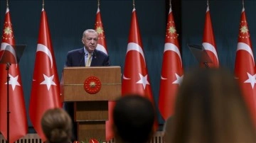 Cumhurbaşkanı Erdoğan: Öğrenim kredisi geri ödemeleri alınan kredi rakamı üzerinden yapılacak