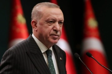 Cumhurbaşkanı Erdoğan, Trabzonspor Kulübü yönetici, teknik heyet ve futbolcularını kabul etti