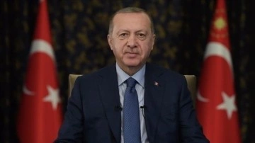 Cumhurbaşkanı Erdoğan'dan Para Yüzme Dünya Şampiyonası'nda madalya kazanan sporculara tebr