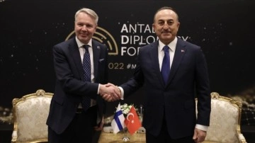 Dışişleri Bakanı Çavuşoğlu, Finlandiyalı mevkidaşı Haavisto ile telefonda görüştü