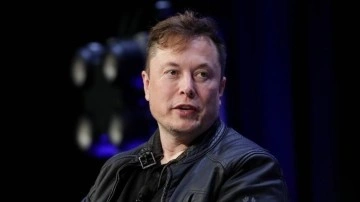 Elon Musk 'zihnini buluta yüklediğini' söyledi