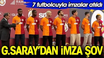Galatasaray'dan imza şov. 35 bin kişi izledi