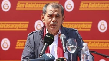 Galatasaray'da reis talibi Dursun Özbek, pakt üyeleriyle birlikte araya geldi