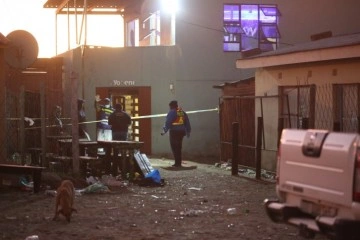 Güney Afrika’da gece kulübünde ölen 21 genç gazdan zehirlenmiş olabilir