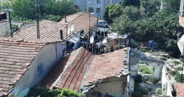 Hacıhüsrev’deki vatandaşlar polis zoruyla tahliye ediliyor