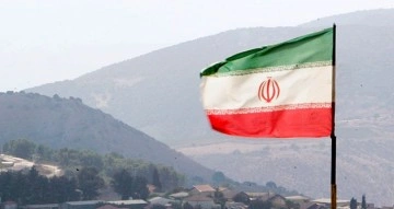 İran, ABD'yi tazminat ödemeye mahkum etti