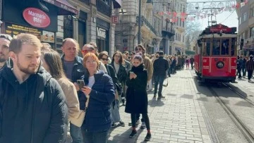 İstanbul'daki Rus vatandaşlar sandık başına gitti