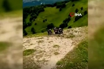 İtalya'da 4'ü Türk 7 kişiyi taşıyan kayıp helikopteri arama çalışmaları sürüyor