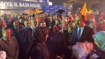 Konya Büyükşehir Belediye Başkanı Altay'a coşkulu karşılama