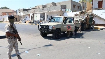 Libya'nın başkenti Trablus'ta silahlı gruplar arasındaki çatışmalarda ölenlerin sayısı 16&