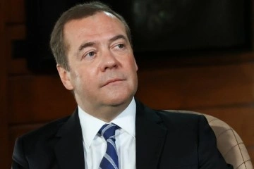 Medvedev: 'Rusya tüm hedeflerine ulaşacak, barış bizim şartlarımıza göre olacak'