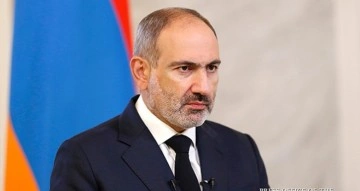 Paşinyan: 'Azerbaycan ile çatışmada 49 askerimiz hayatını kaybetti'