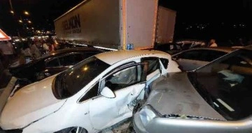 Samsun’da feci kaza: 23 araç birbirine girdi, 18 kişi yaralandı