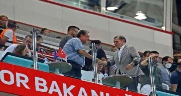 Spor Toto Süper Lig: FT Antalyaspor: 0 - Galatasaray: 0 (İlk yarı)