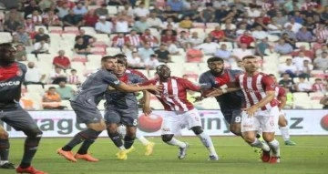 Spor Toto Süper Lig: Sivasspor: 0 - Fatih Karagümrük: 0 (Maç sonucu)
