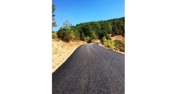 Taraklı’da asfalt sevinci: Otoyola bağlanan 9 kilometrelik yol sil baştan