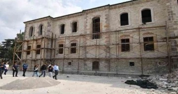 Tarihi Gazi Evronos Ortaokulu restore ediliyor