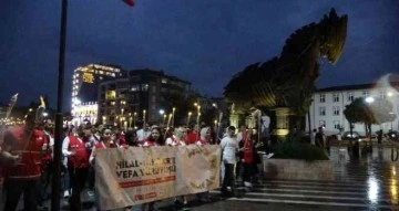 Türk Kızılay’ından Hilal-i Ahmer’e vefa yürüyüşü