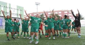 U17 Genç Kızlar Zafer Kupası finalinde Altın Lig Kupası’nı Ümraniye Dudulluspor kazandı