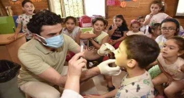 Yunusemre’de miniklere ağız ve diş sağlığı taraması yapılıyor